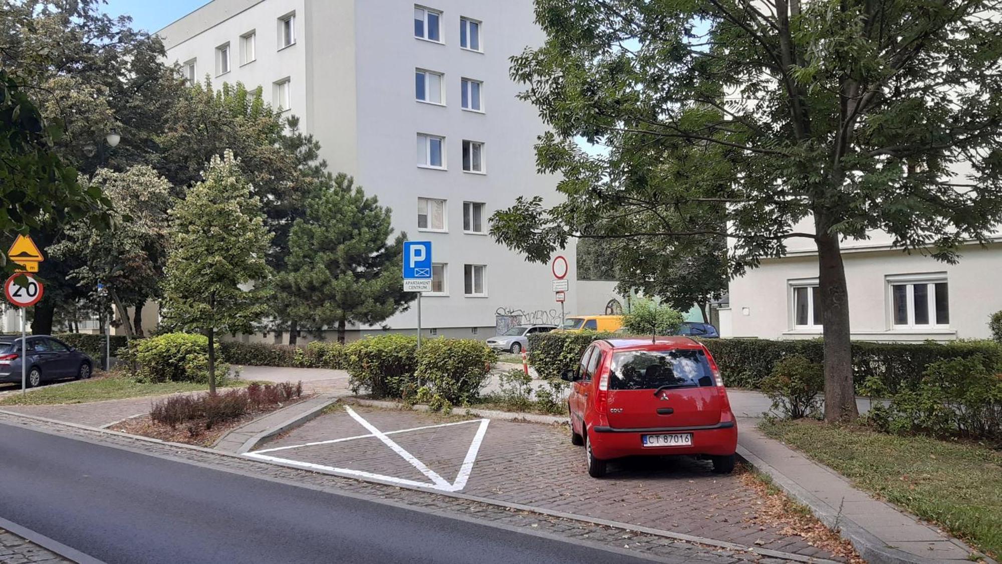 Apartament Centrum Z Miejscem Parkingowym Torun Exterior photo
