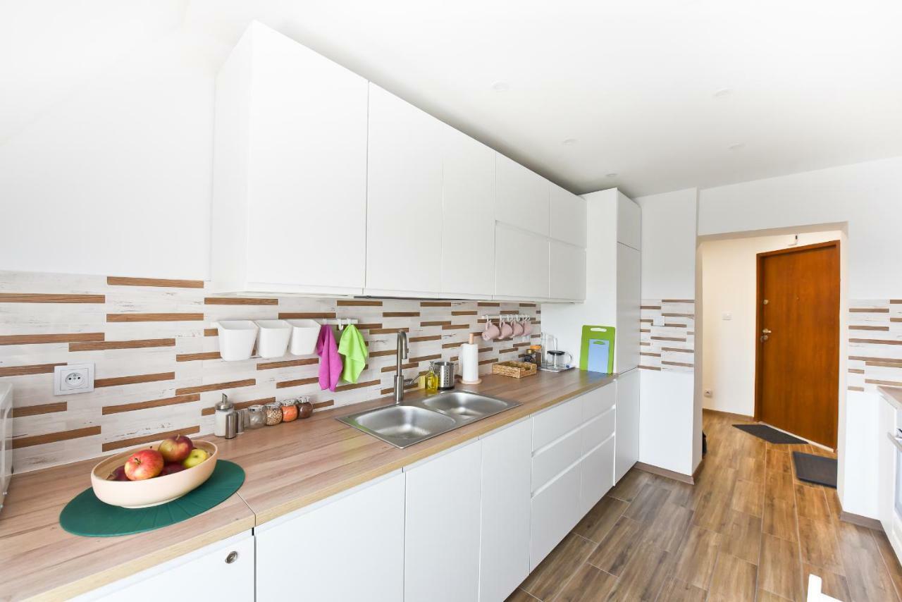 Apartament Centrum Z Miejscem Parkingowym Torun Exterior photo