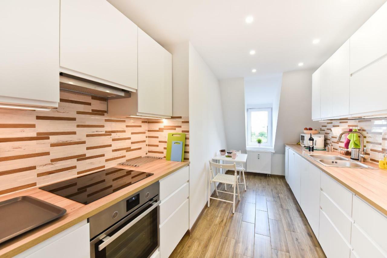 Apartament Centrum Z Miejscem Parkingowym Torun Exterior photo