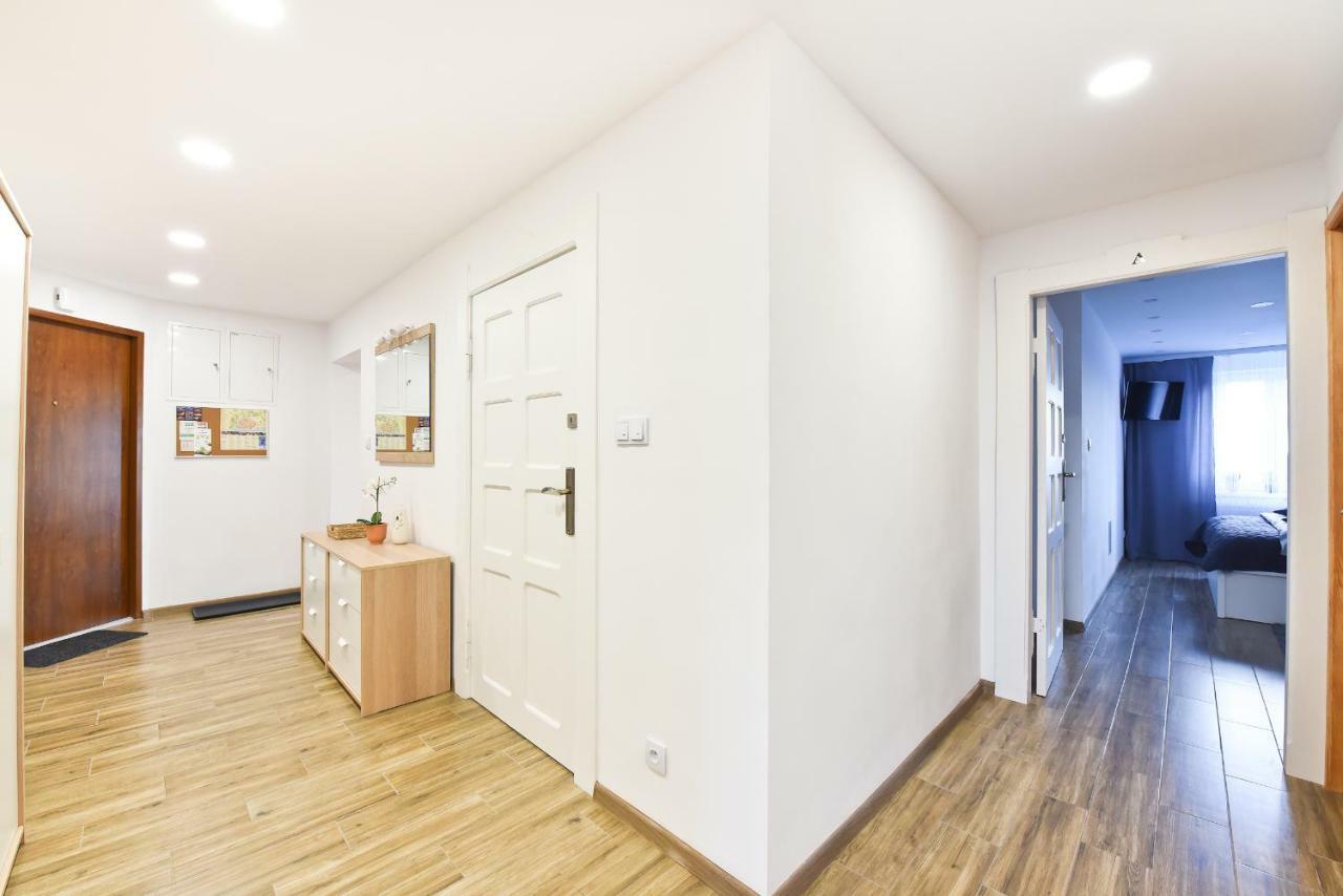 Apartament Centrum Z Miejscem Parkingowym Torun Exterior photo